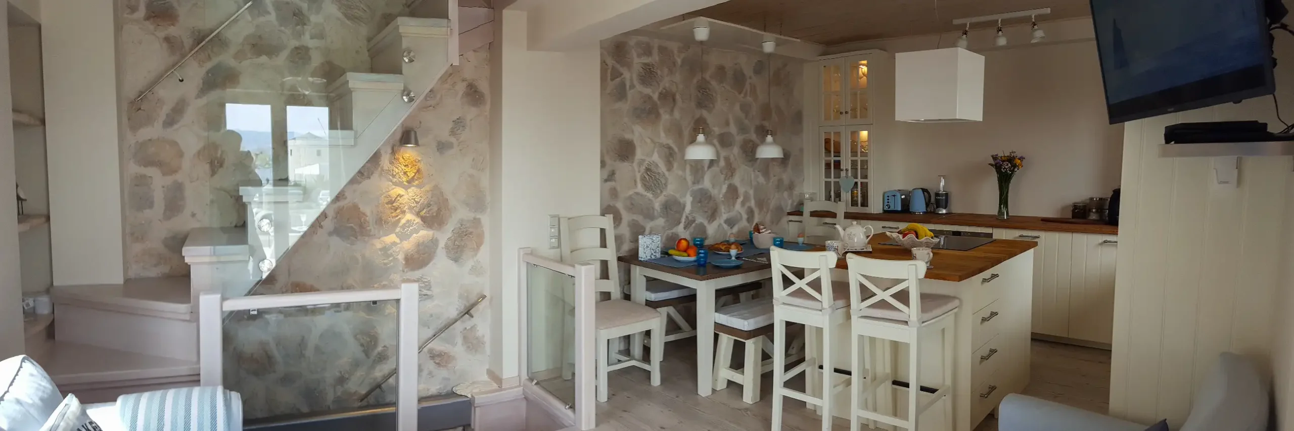 Kitchen lounge leading up to master bedroom